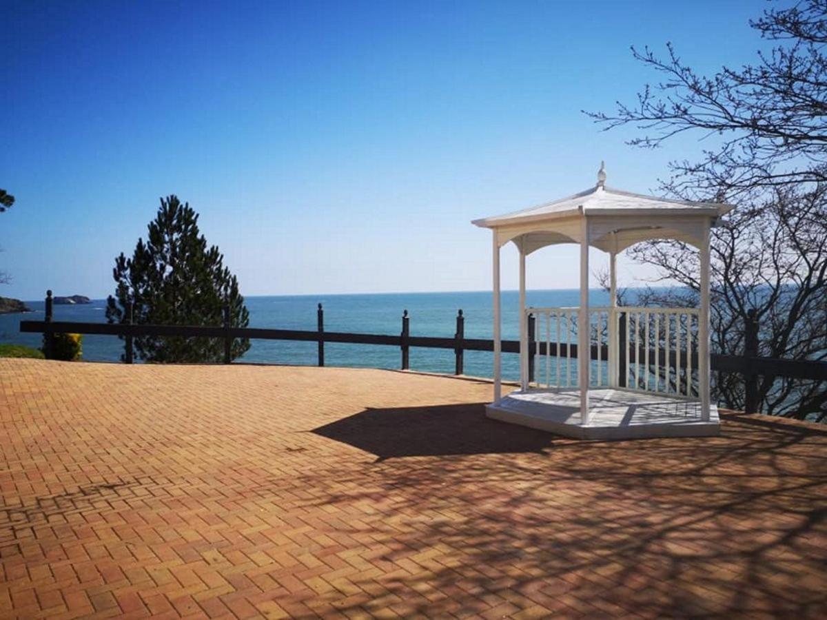 Apartment **sunny And Bright, Thatchers Rock One Bed Front Apartment*** Torquay